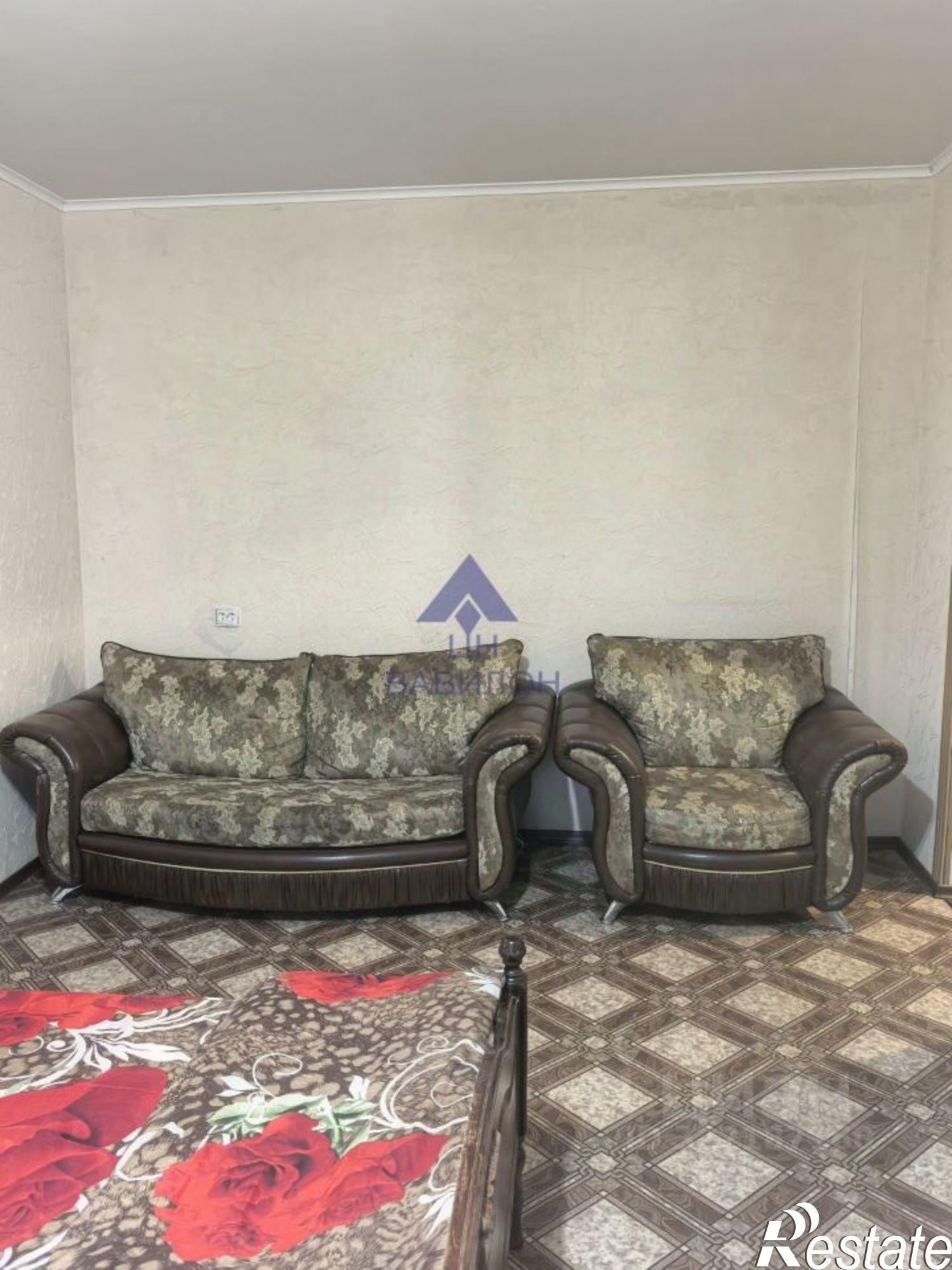 Сдать квартиру за 18 000 рублей на пр-кт Строителей, 11