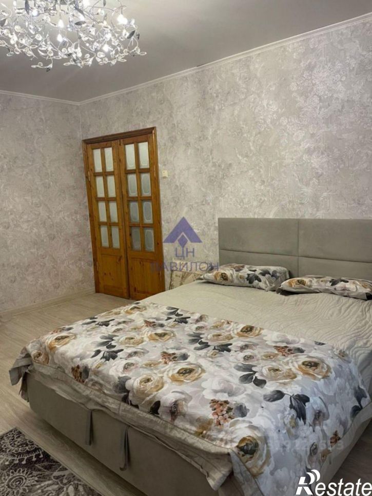 2-комн квартира пр-кт Строителей, 11,  д. 11