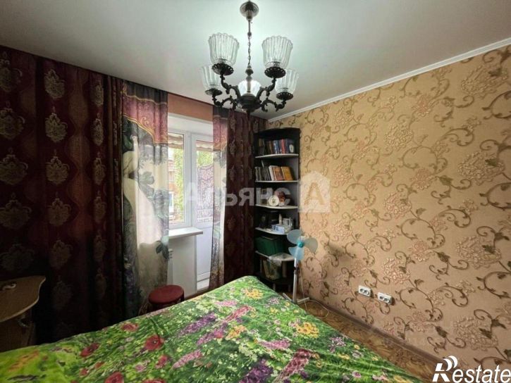 4-комн квартира ул 50 лет СССР, 23,  д. 23