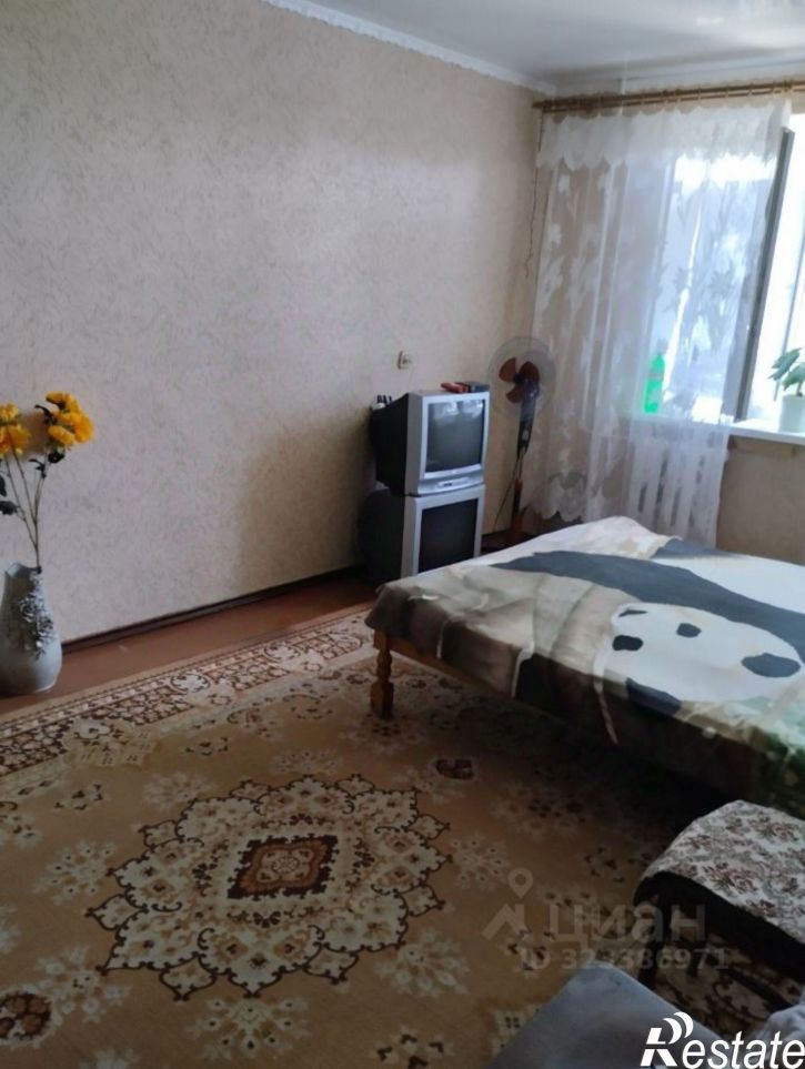 3-комн квартира ул Ленина, 100,  д. 100