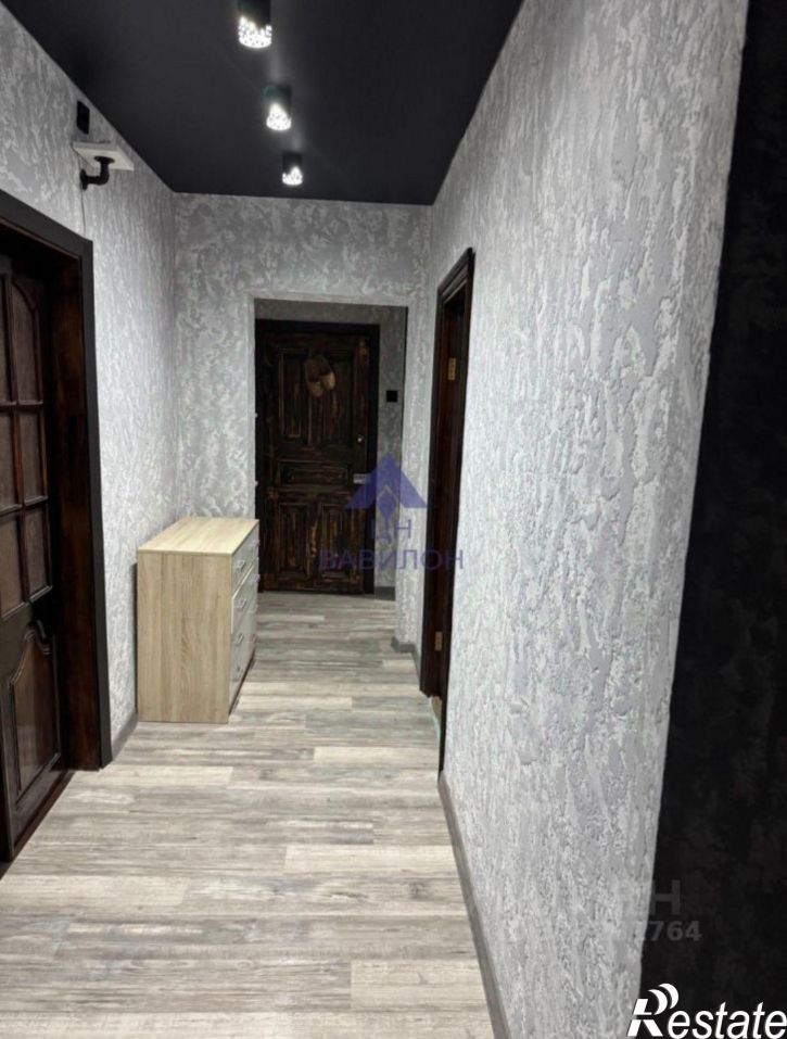 4-комн квартира ул Маршала Кошевого, 21,  д. 21