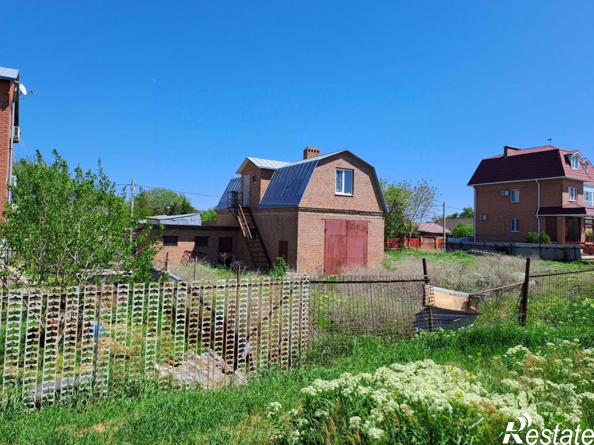 Купить ОСЗ, отдельно стоящее здание за 12 000 100 рублей на Набережная улица, 12