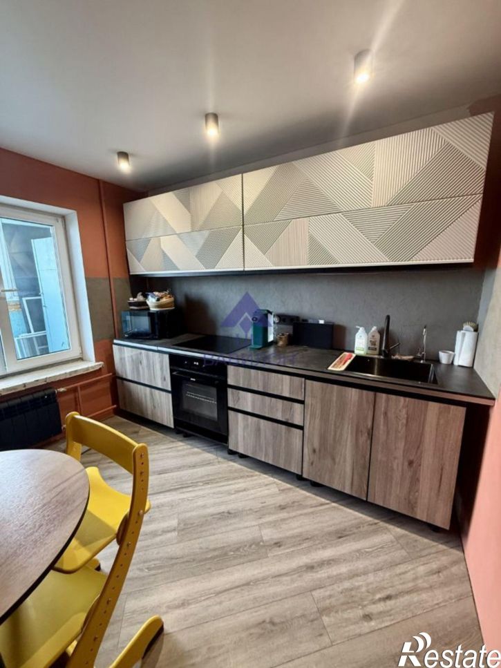 2-комн квартира б-р Великой Победы, 12,  д. 12