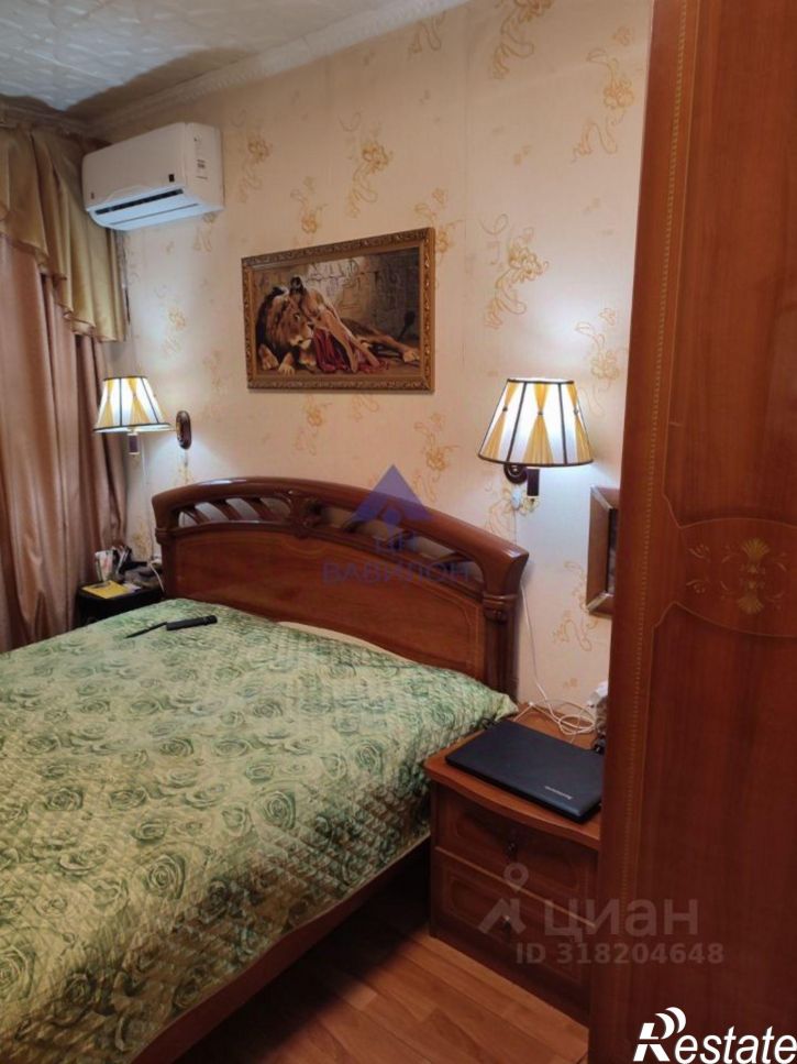 3-комн квартира улица Максима Горького, 100,  д. 100