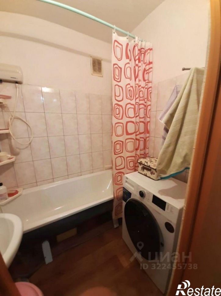 2-комн квартира Весенняя улица, 40,  д. 40