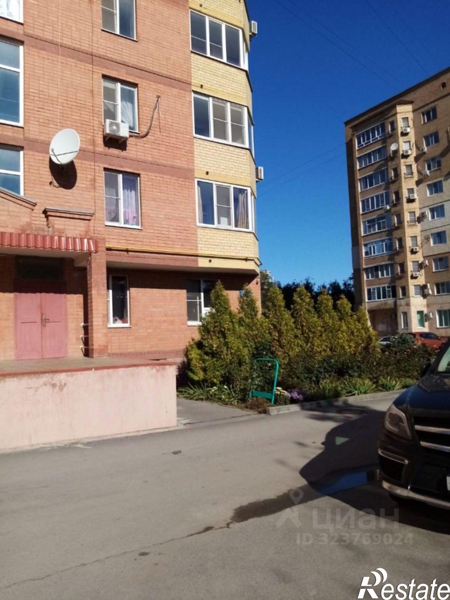 Сдать квартиру за 20 000 рублей на пр-кт Строителей, 2б