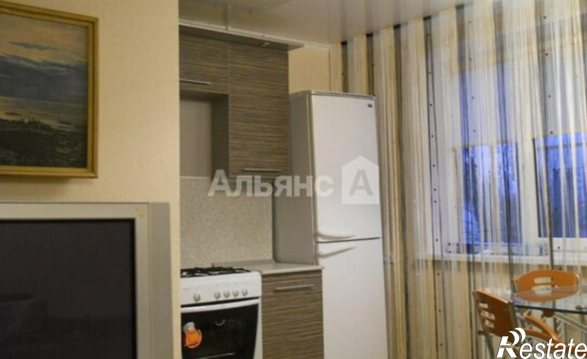 Купить квартиру за 4 000 000 рублей на пр-кт Строителей, 45