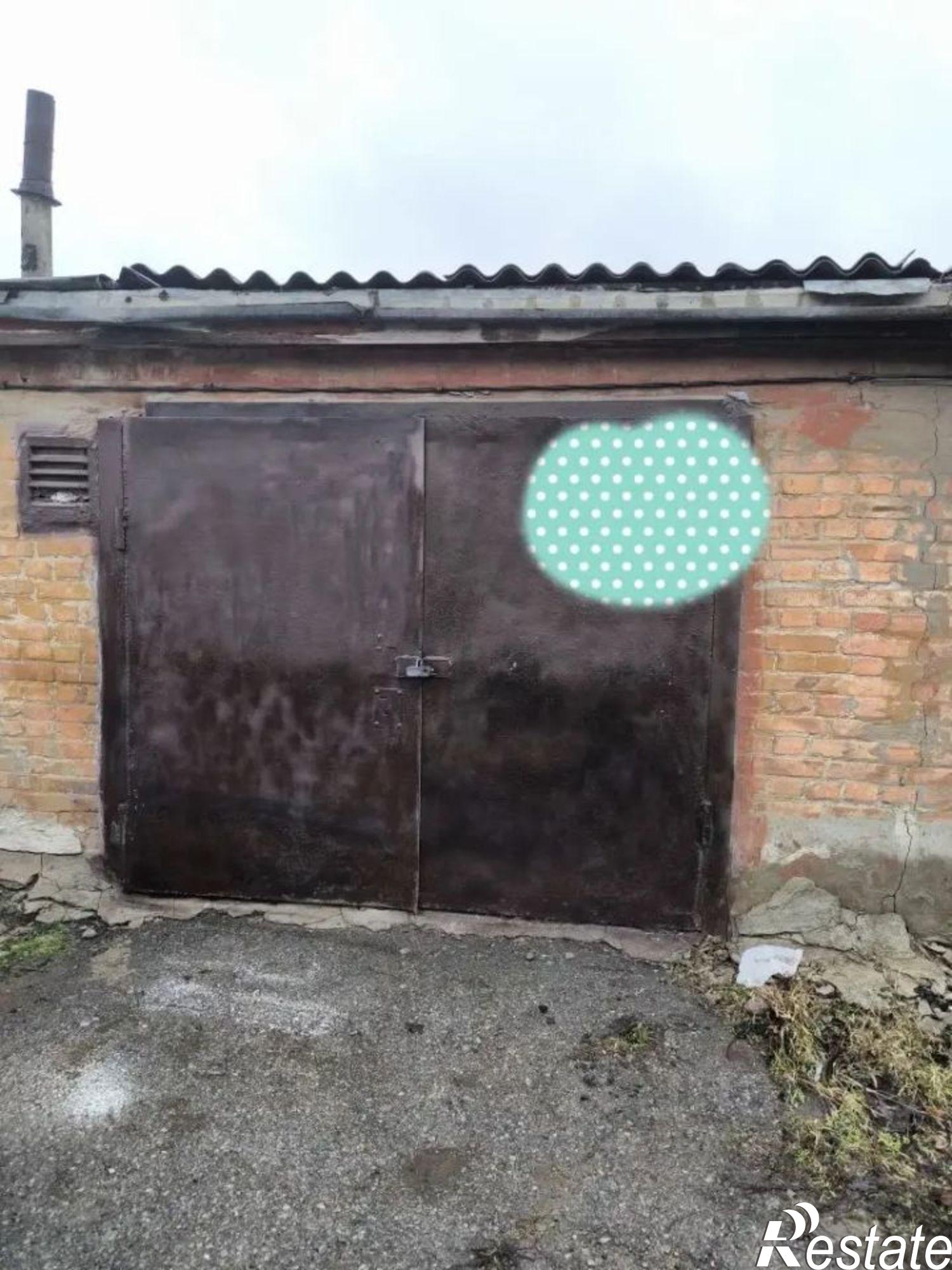 Купить гараж, место в паркинге за 310 024 рублей на Степная улица, 8
