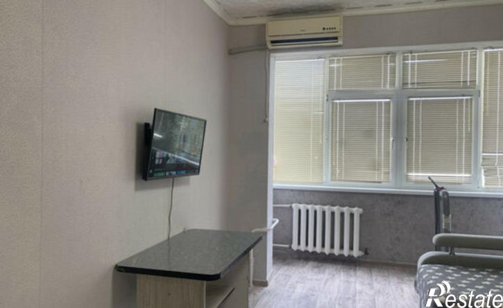 4-комн квартира ул Ленинградская, 28,  д. 28
