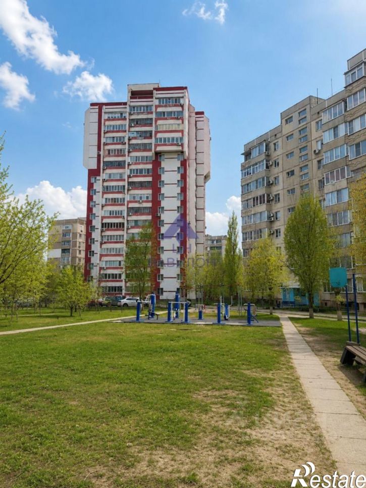 1-комн квартира бульвар Великой Победы, 12,  д. 12