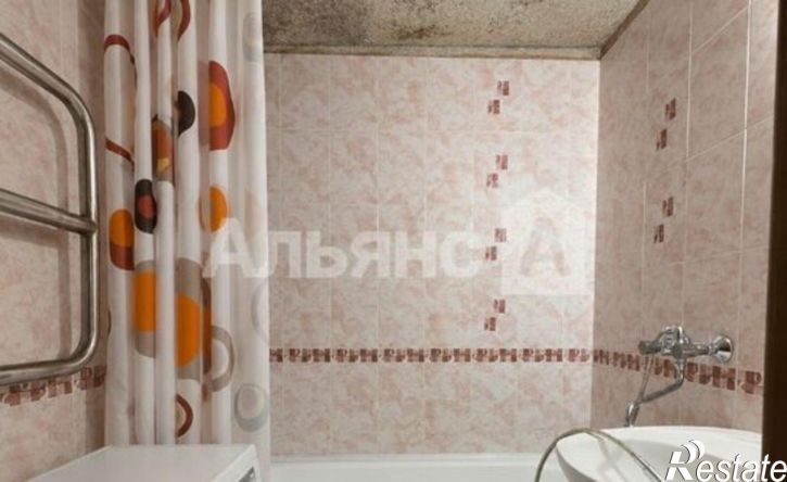 2-комн квартира ул Дружбы, 7/22,  д. 7/22