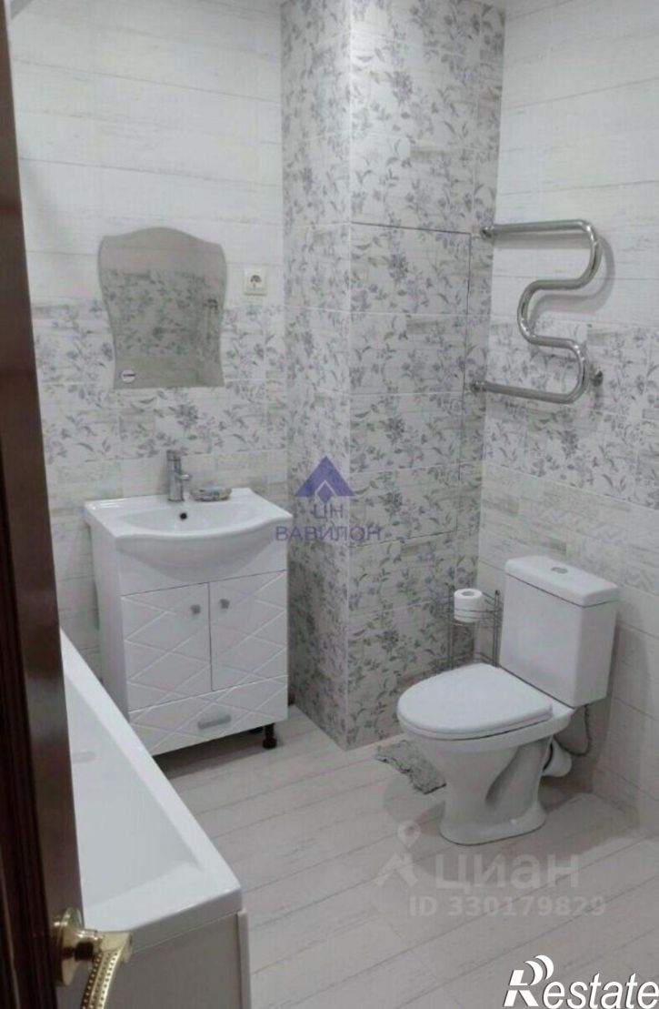 2-комн квартира пр-кт Строителей, 11,  д. 11