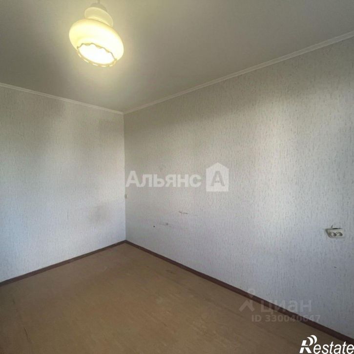 3-комн квартира Весенняя улица, 16,  д. 16