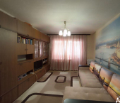 3-комн, 61кв м, этаж 3/9 пр-кт Курчатова, 35