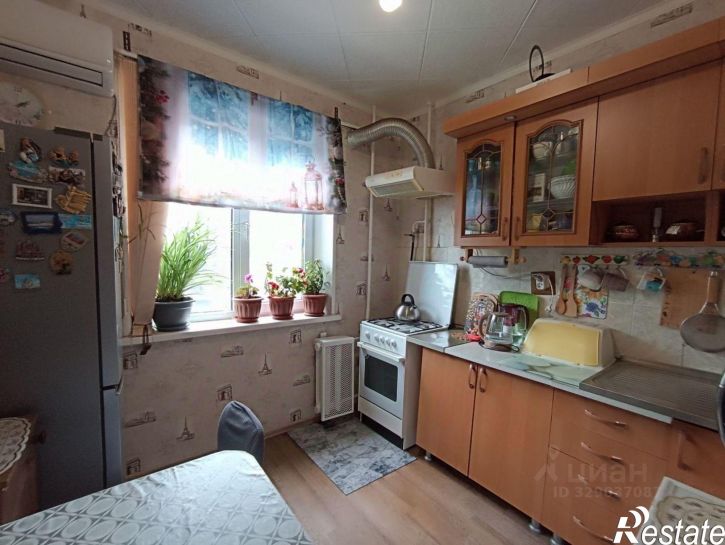 3-комн квартира пр-кт Курчатова, 35,  д. 35