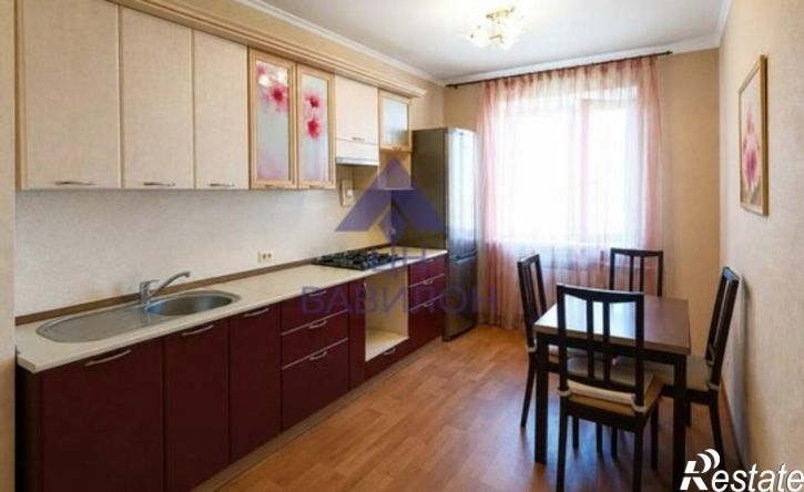 3-комн квартира б-р Великой Победы, 38,  д. 38
