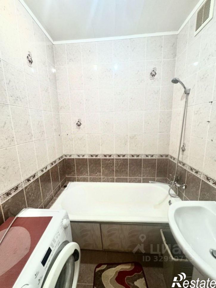 2-комн квартира пр-кт Строителей, 18а,  д. 18а