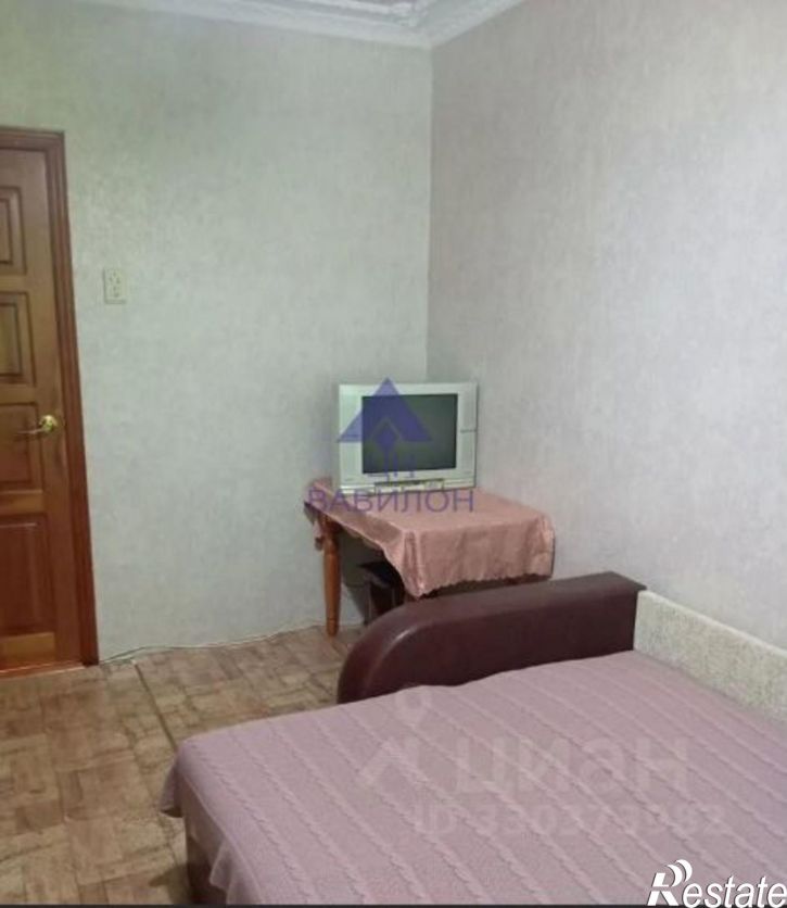 Комната пр-кт Строителей, 11,  д. 11