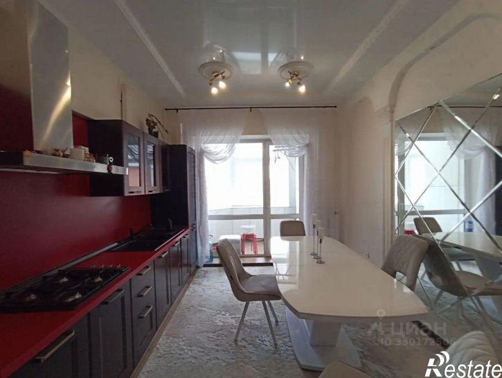 3-комн квартира ул Гагарина, 8,  д. 8