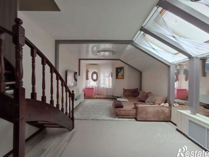3-комн квартира ул Гагарина, 8,  д. 8