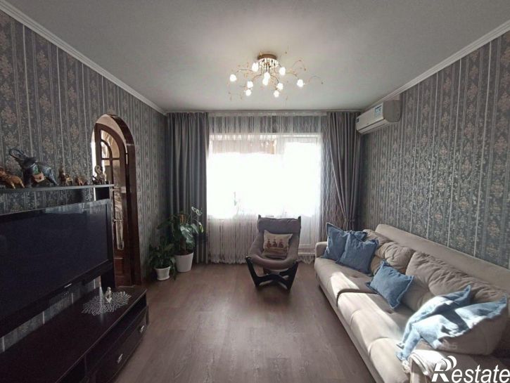 3-комн квартира пр-кт Курчатова, 35,  д. 35