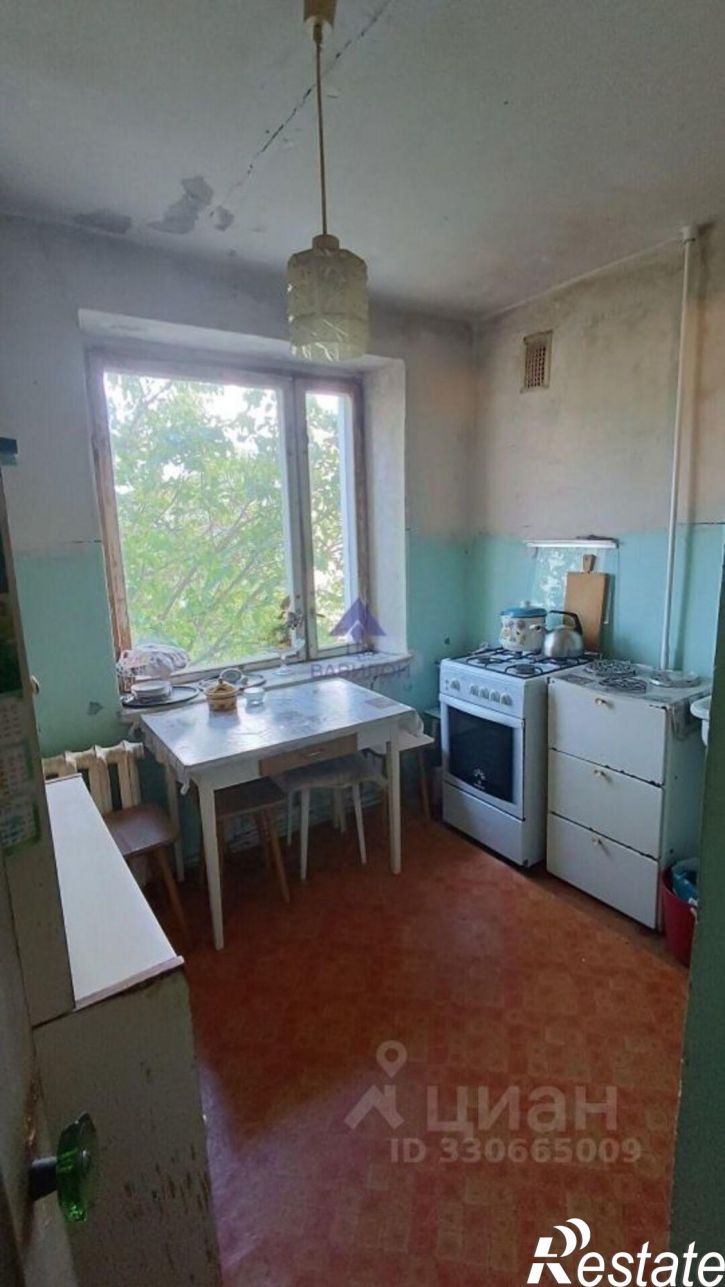 3-комн квартира улица Максима Горького, 100,  д. 100