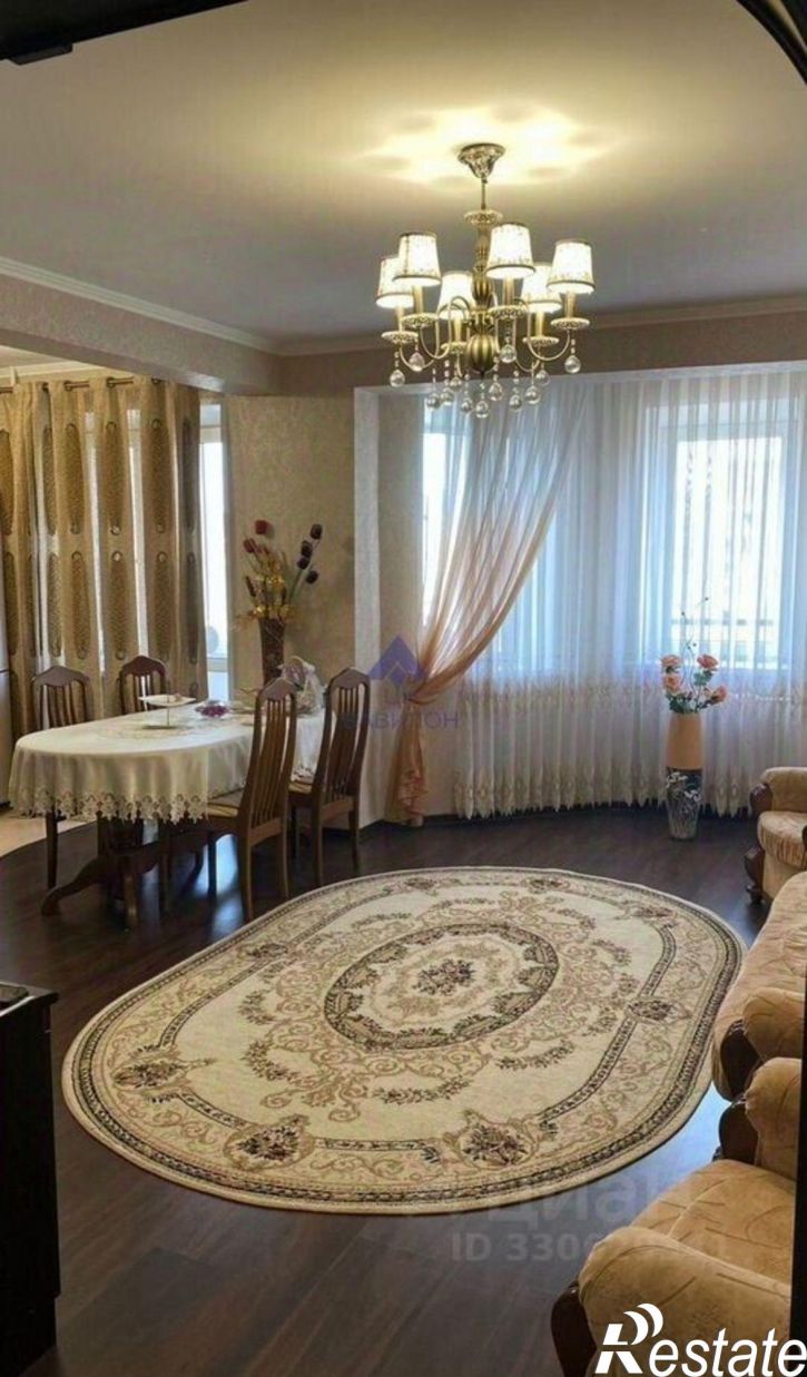 2-комн квартира пр-кт Строителей, 11,  д. 11