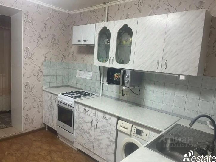 1-комн квартира пр-кт Строителей, 9,  д. 9