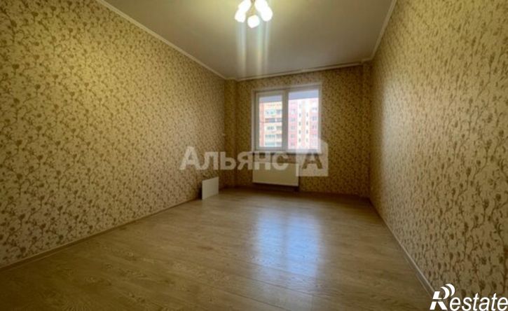 3-комн квартира ул Индустриальная, 28,  д. 28