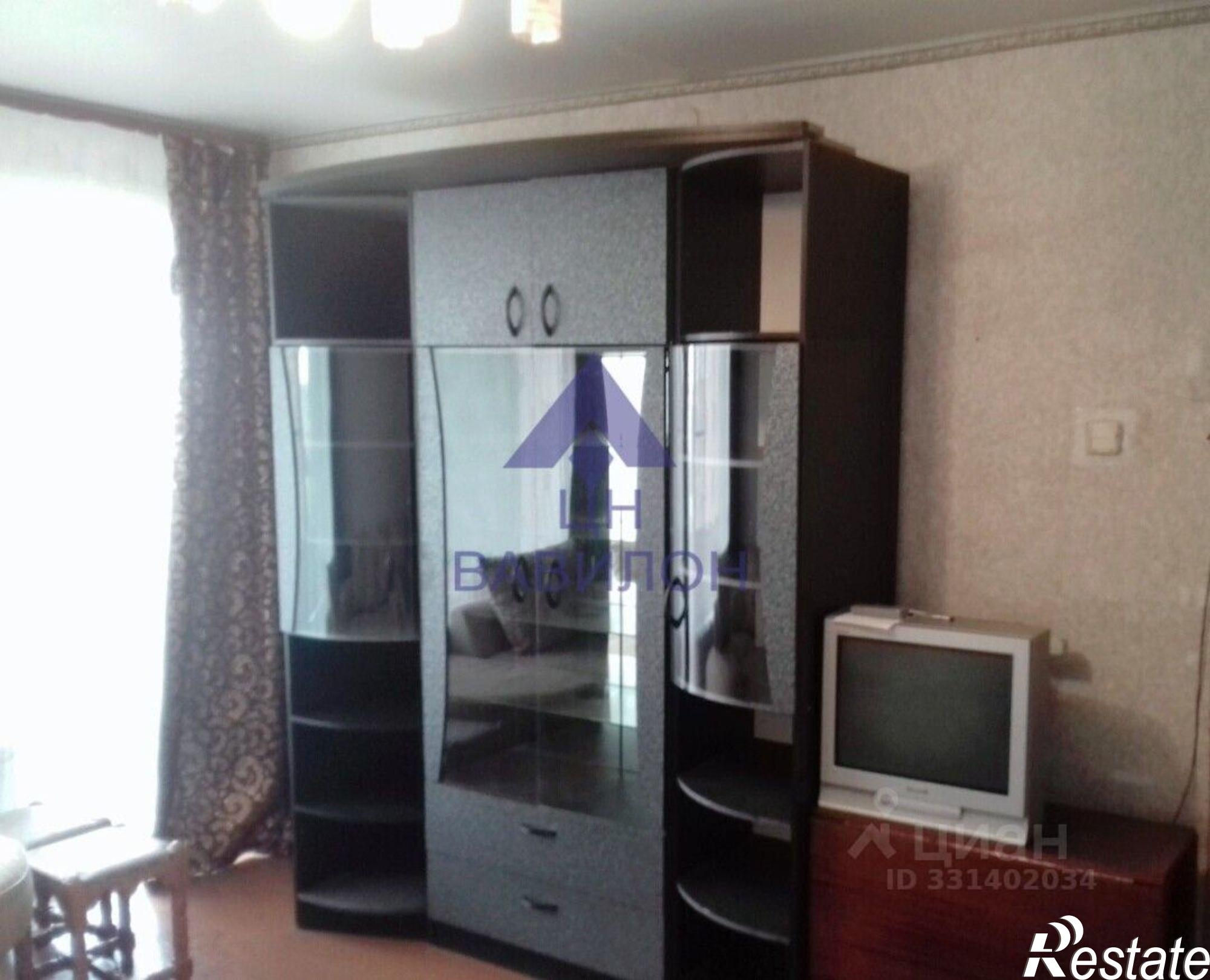 Сдать комнату за 8 000 рублей на пр-кт Строителей, 11