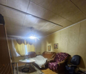 1-комн, 32кв м, этаж 1/9 пр-кт Строителей, 41