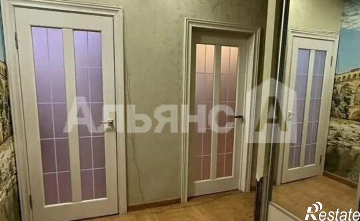 3-комн квартира ул Кадолина, 3,  д. 3