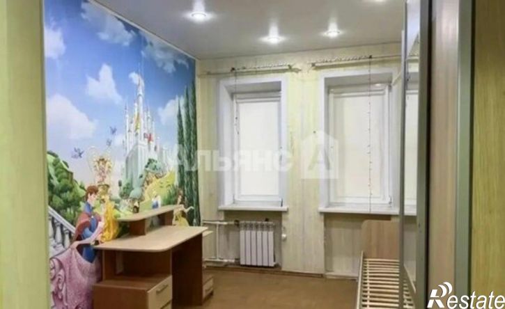 3-комн квартира ул Кадолина, 3,  д. 3