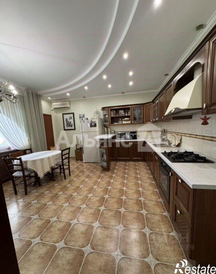 3-комн квартира ул Гагарина, 6в,  д. 6в