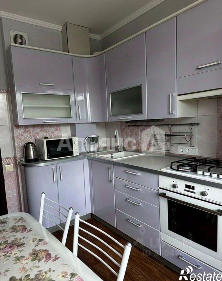 3-комн квартира ул Гагарина, 3,  д. 3