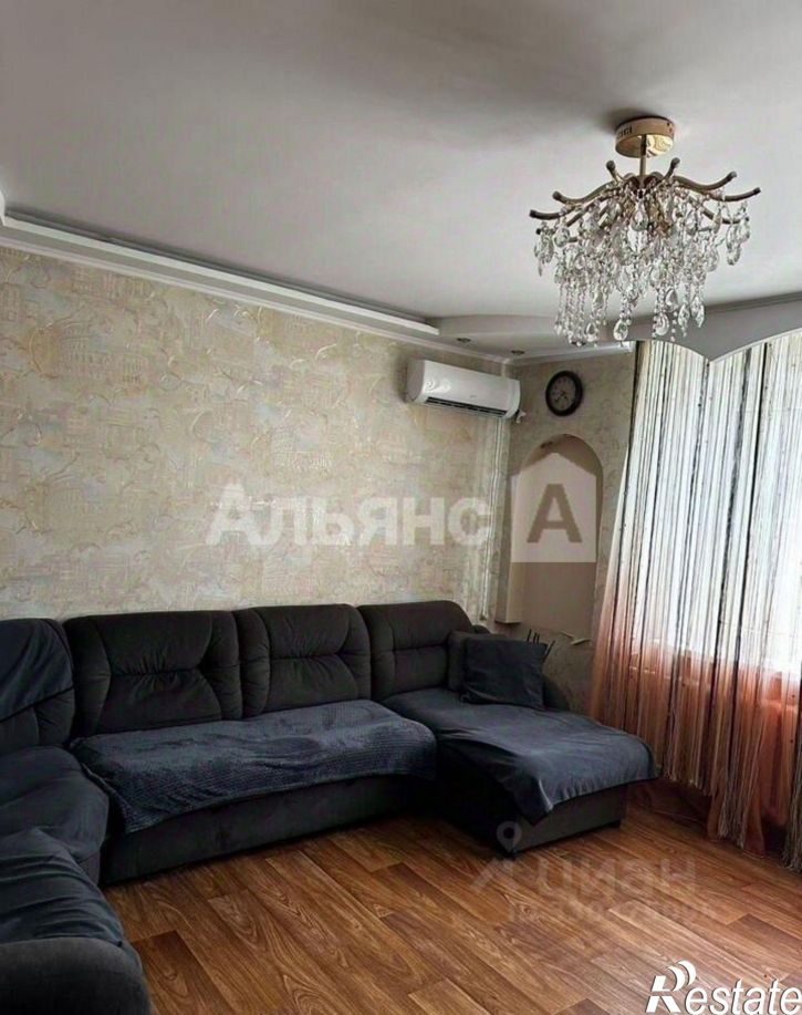 3-комн квартира ул Гагарина, 3,  д. 3