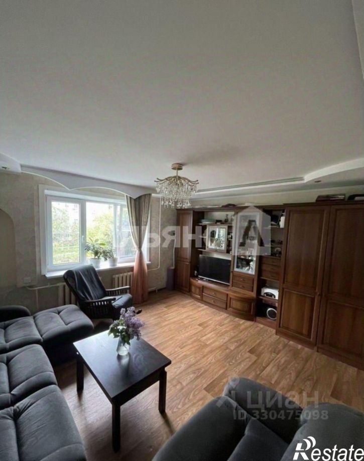 3-комн квартира ул Гагарина, 3,  д. 3