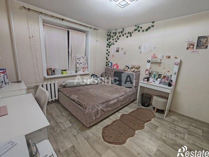 2-комн квартира пр-кт Строителей, 8,  д. 8
