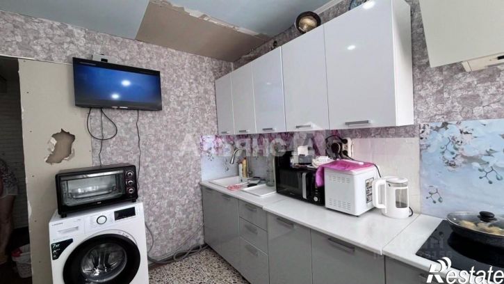 2-комн квартира ул Маршала Кошевого, 4,  д. 4