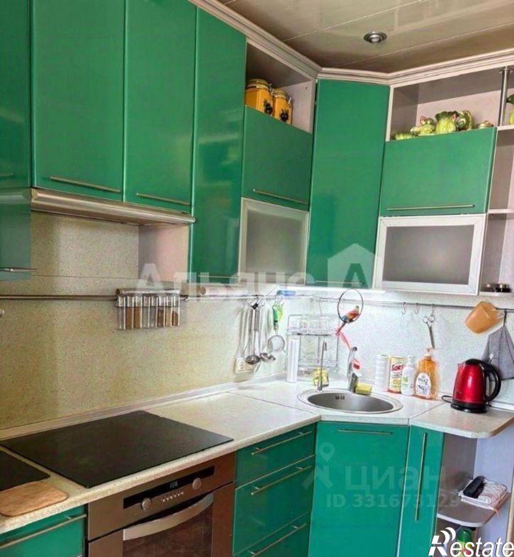 3-комн квартира пр-кт Строителей, 5,  д. 5