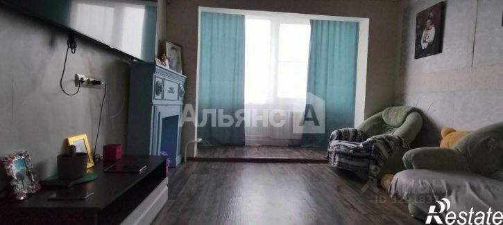4-комн квартира ул Гагарина, 63,  д. 63