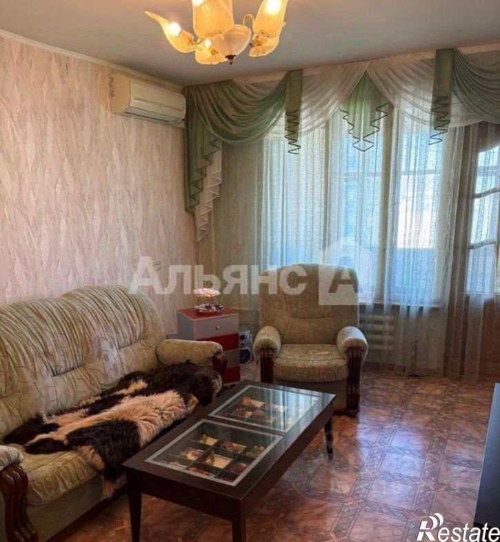 3-комн квартира пр-кт Строителей, 5,  д. 5