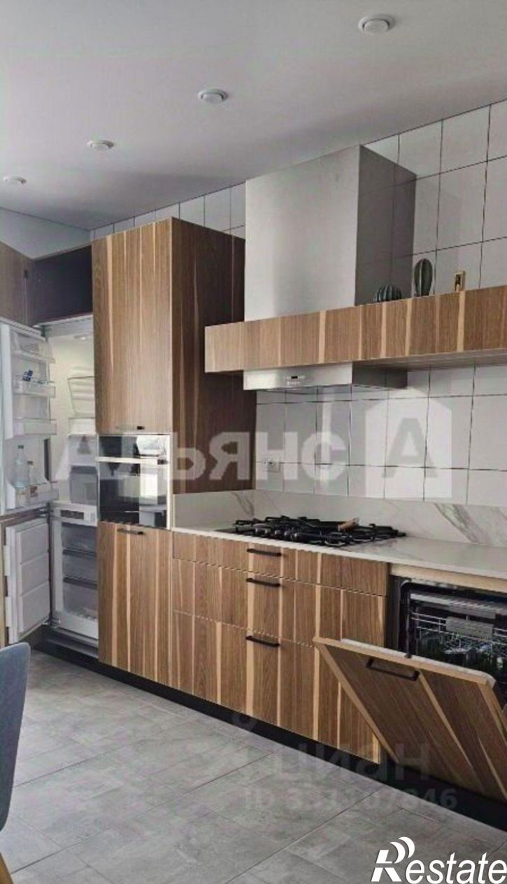 3-комн квартира ул Маршала Кошевого, 44,  д. 44