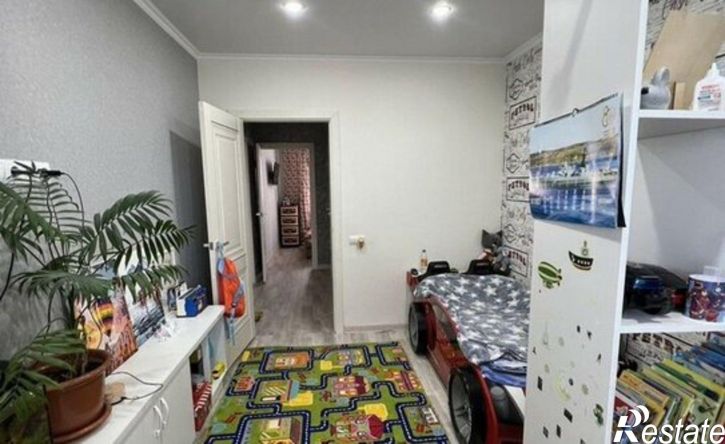 4-комн квартира ул Весенняя, 6,  д. 6
