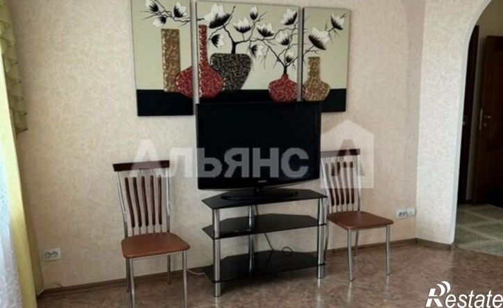 3-комн квартира Волгодонск, улица Ленина, 103
