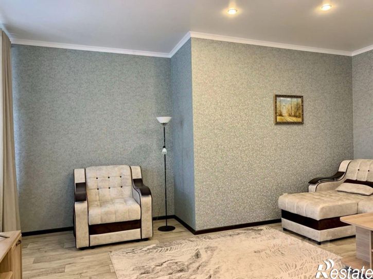 4-комн квартира ул Логовская, 2,  д. 2