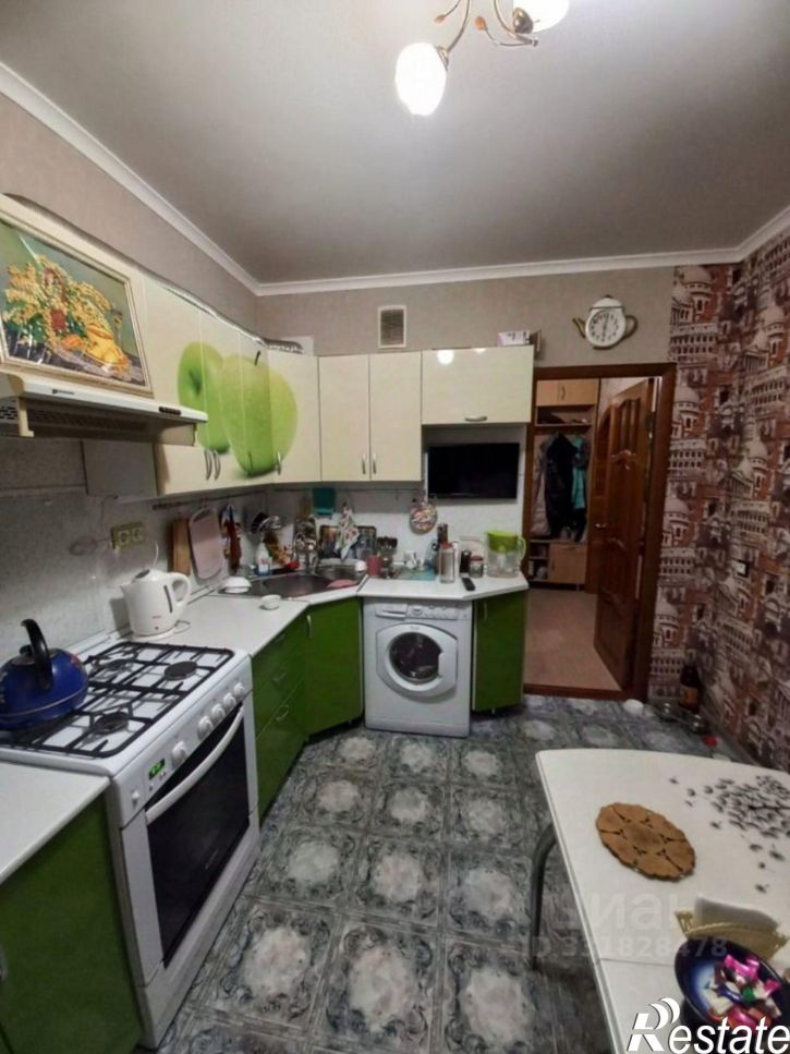 3-комн квартира ул Индустриальная, 16,  д. 16