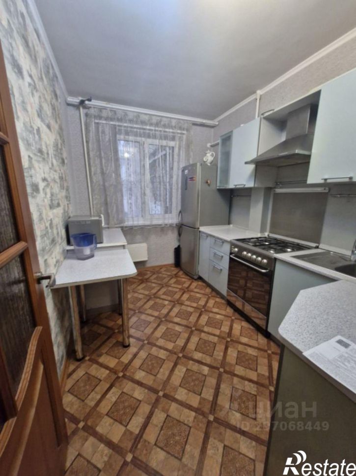 3-комн квартира пр-кт Строителей, 11А,  д. 11А