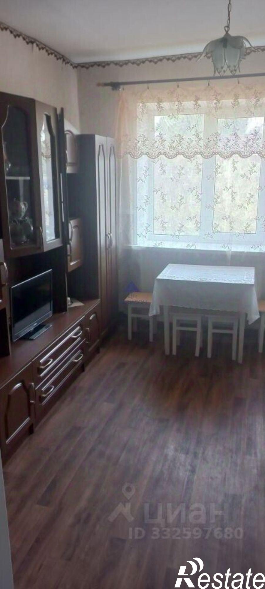 Сдать комнату за 8 000 рублей на Донской пер, 30