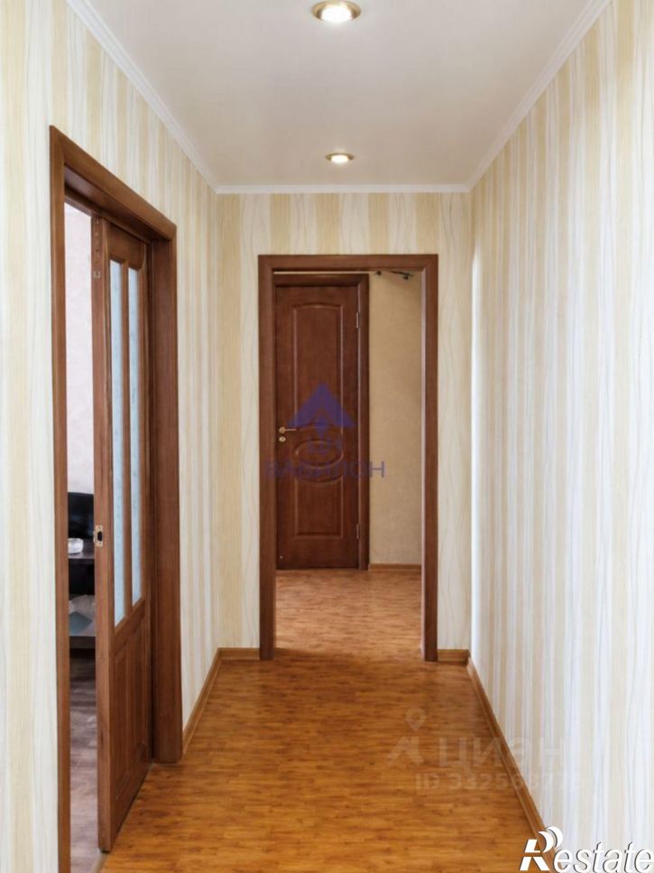 3-комн квартира пр-кт Строителей, 11,  д. 11